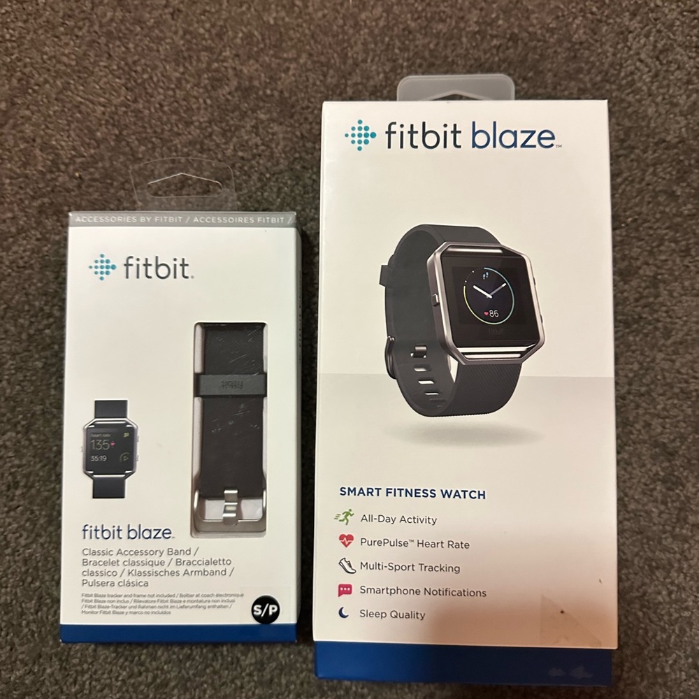 Fitbit Blaze Smartwatch - Black and Purple